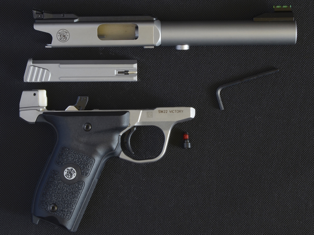 Smith & Wesson SW22 VICTORY