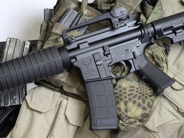 Karabinek Stag Arms M4