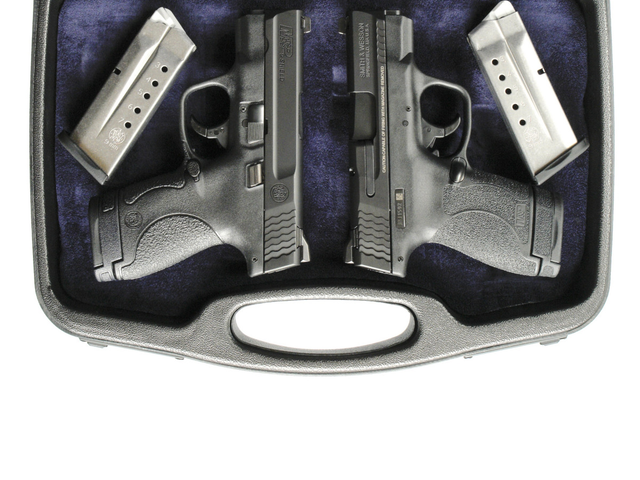 Pistolet S&W M&P 9 Shield vs Shield M 2.0 